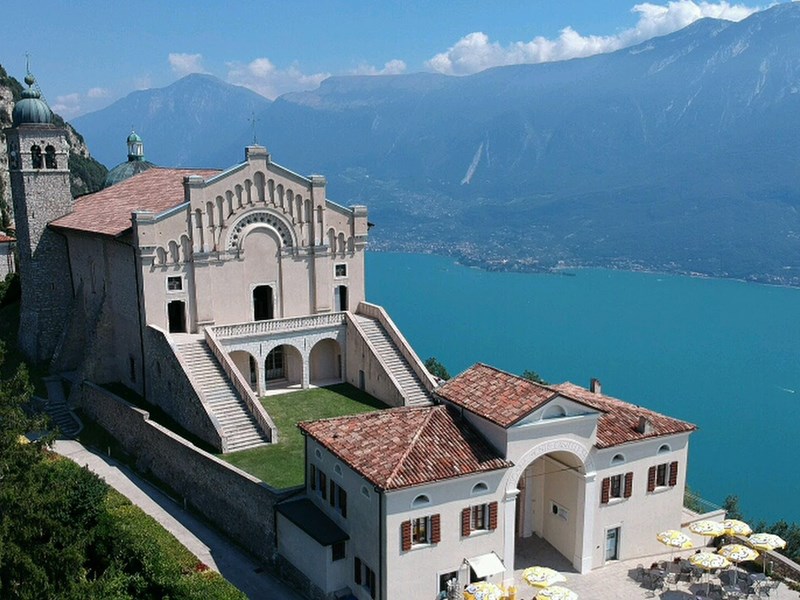 Casa Semi Indipendente in Vendita a Tignale, zona Prabione, 51'640€