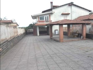 Appartamento in Vendita a Lariano, zona Centro , 95'000€, 90 m², arredato