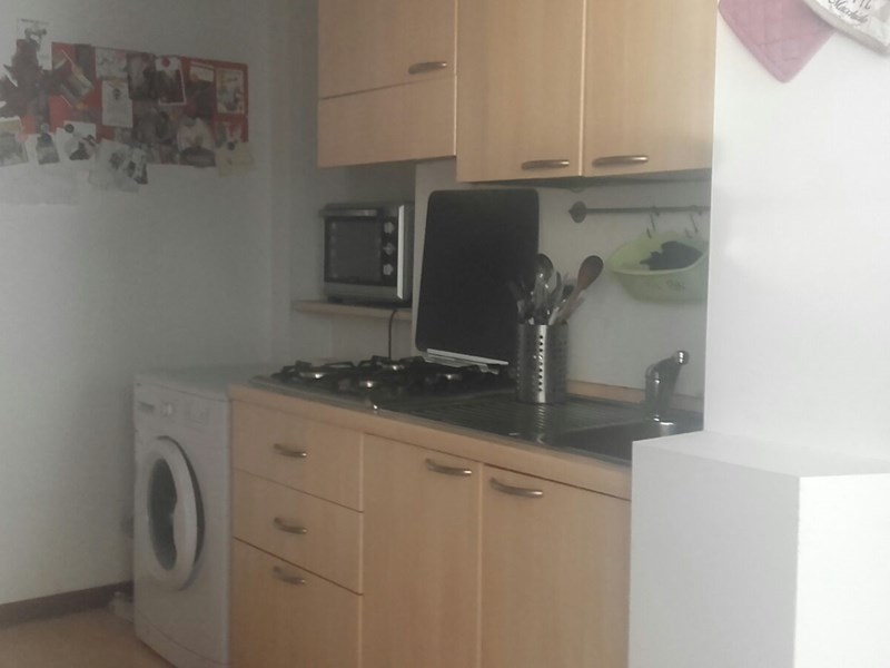 Bilocale in Affitto a Pavia, zona CENTRO, 400€, 40 m², arredato