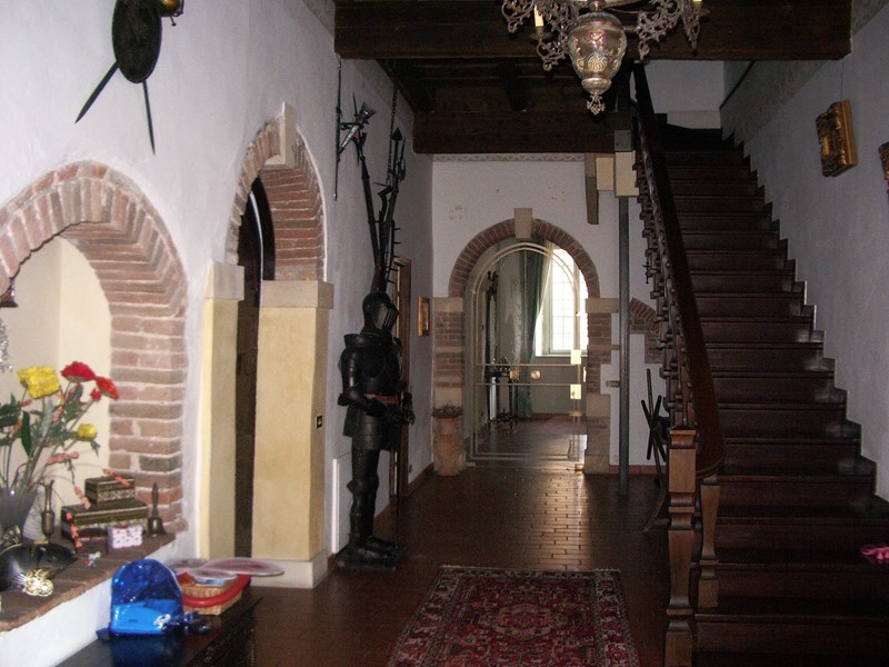 Villa in Vendita a Sommacampagna, zona centro, 1'000'000€, 800 m², arredato