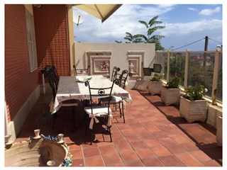 Appartamento in Affitto a Messina, zona Viale Regina Margherita, 1'000€, 180 m², arredato