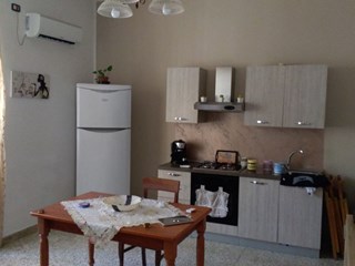 Bilocale in Vendita a Palermo, 50'000€, 45 m²