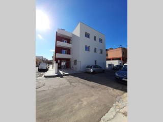 Appartamento in Vendita a Galatina, zona Via Asti, angolo Via Arezzo, 130'000€, 110 m²