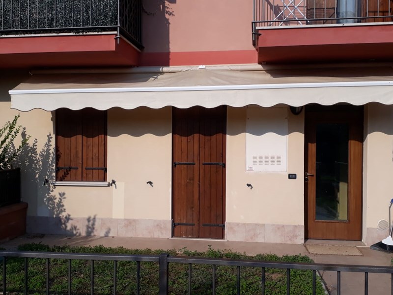 Trilocale in Vendita a Lonato del Garda, zona Esenta, 155'000€, 80 m²