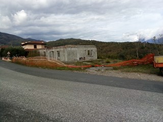 Casa Indipendente in Vendita a Aulla, zona lunigiana, 107 m²