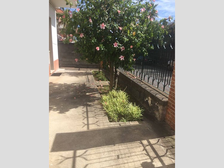 Villa bifamiliare in Affitto a Santa Venerina, zona linera, 650€, 130 mq ciascuno