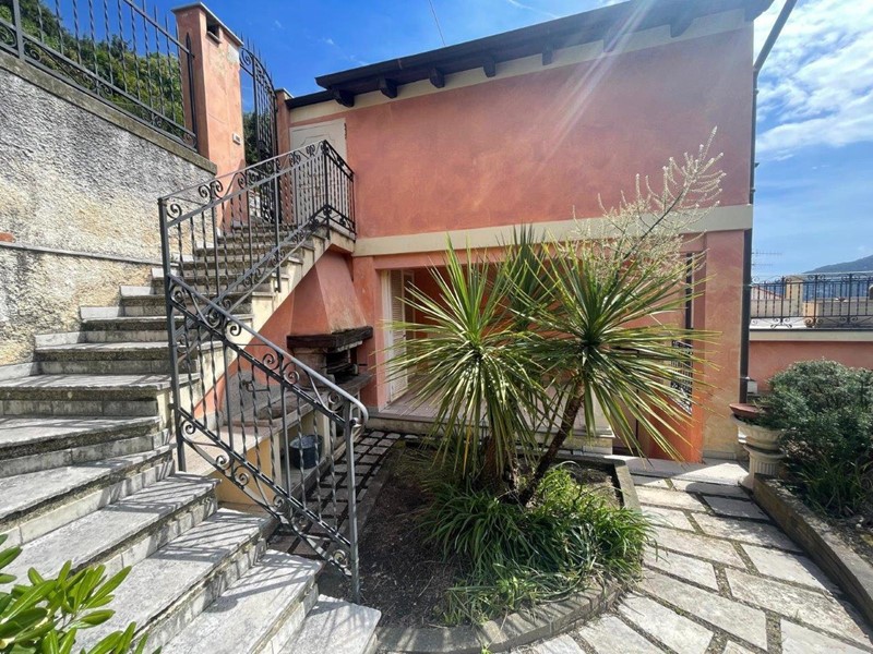 Casa Semi Indipendente in Vendita a Alassio, 590'000€, 90 m²