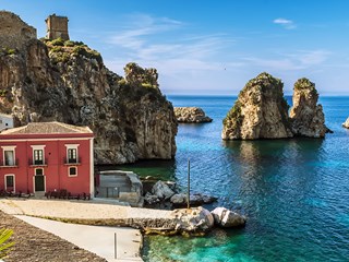 Villa in Vendita a Castellammare del Golfo, zona Visicari, 270'000€, 75 m², arredato