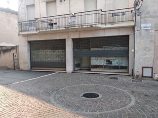 Appartamento in Vendita a San Felice del Benaco, 236'756€