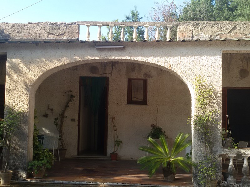Casa Indipendente in Vendita a Casamicciola Terme, zona Castiglione, 500'000€, 100 m², arredato