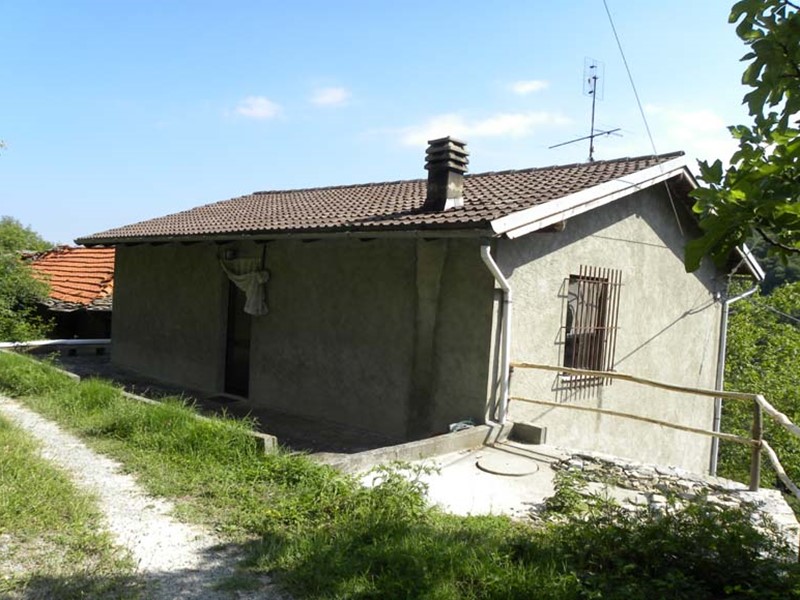 Casa Semi Indipendente in Vendita a Roccaverano, 40'000€, 90 m²