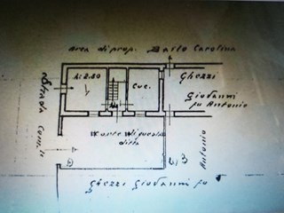 Casa Indipendente in Vendita a Cisano Bergamasco, zona Bondì, 59'000€, 110 m²