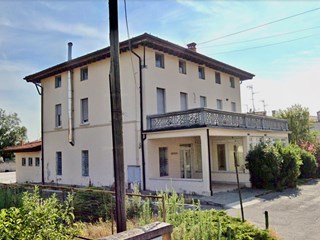 Appartamento in Vendita a Bagnolo Mella, zona Via Sauro, 33'000€, 65 m²