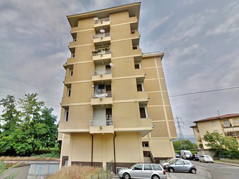 Appartamento in Vendita a Brescia, zona Via Milano, 48'750€, 84 m²