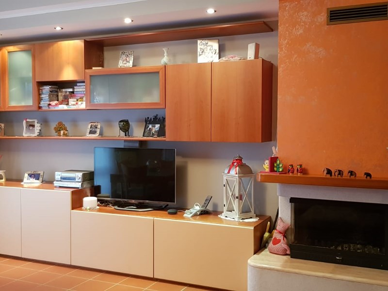 Appartamento in Vendita a Bregnano, zona Bregnano (CO), 205'000€, 110 m², arredato