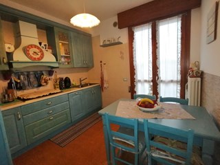 Appartamento in Vendita a Ponte San Nicolò, zona Roncaglia, 110'000€, 65 m², arredato, con Box