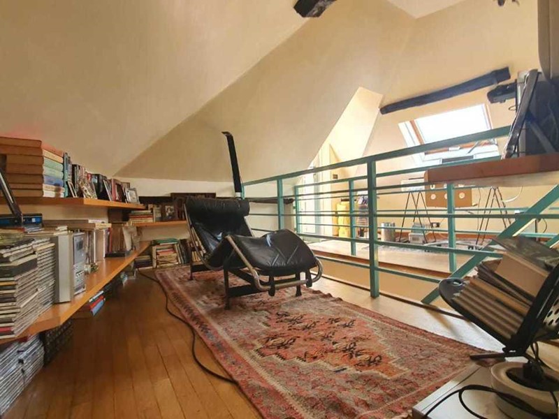 Appartamento in Vendita a Savona, zona Centro storico, 370'000€, 165 m²