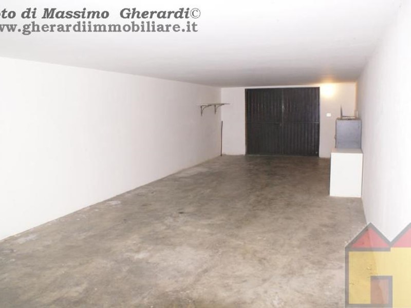 Appartamento in Vendita a Ferrara, zona Boara, 130'000€, 120 m²