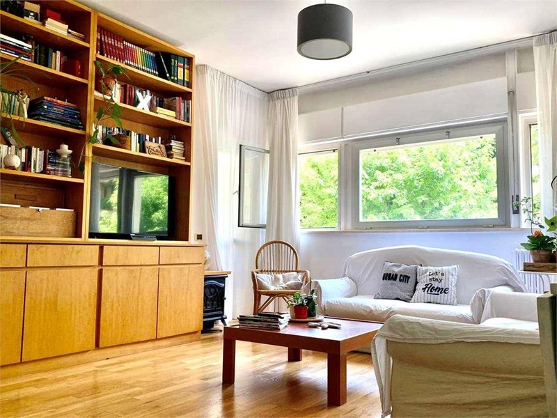 Appartamento in Vendita a Perugia, zona gallenga - madonna alta, 149'000€, 130 m²