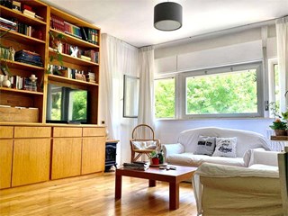 Appartamento in Vendita a Perugia, zona gallenga - madonna alta, 149'000€, 130 m²