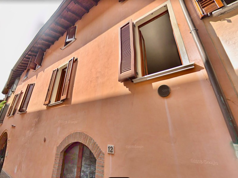 Appartamento in Vendita a Salò, zona Via Orti, 184'020€, 149 m², con Box