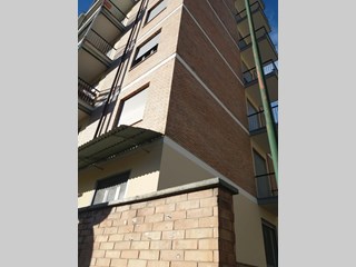 Quadrilocale in Vendita a Pinerolo, zona Ospedale, 108'000€, 100 m²