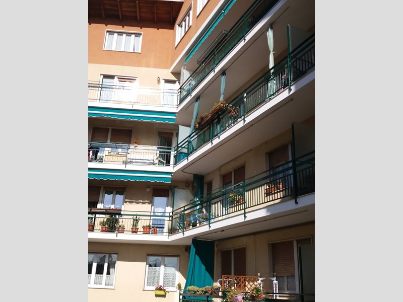 Trilocale in Vendita a Torre Pellice, zona Stazione , 49'000€, 65 m²