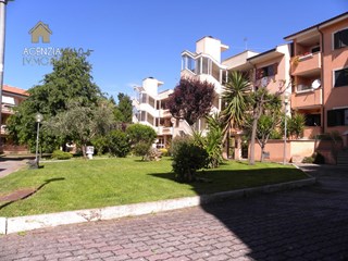 Trilocale in Affitto a Grottaferrata, zona Via del Pratone, 1'000€