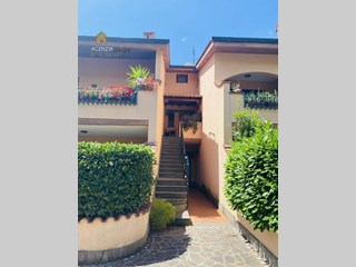 Quadrilocale in Affitto a Grottaferrata, zona Via Roma, 1'200€, 115 m²