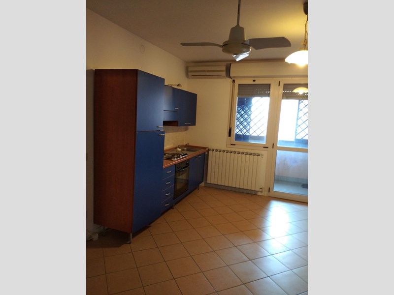 Monolocale in Vendita a Bologna, zona Saffi, 110'000€, 38 m², arredato