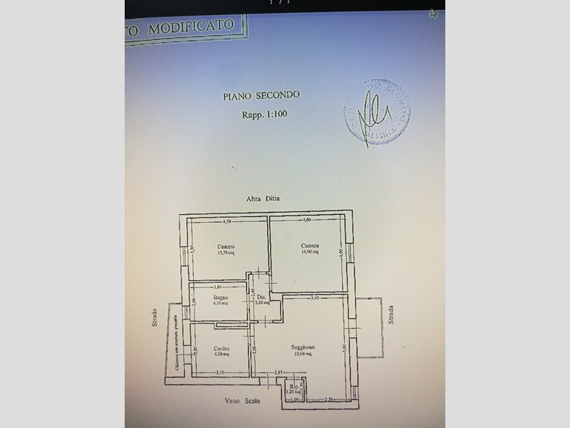 Trilocale in Vendita a Messina, zona Villa Lina , 90'000€, 75 m²