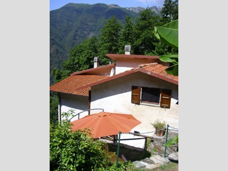 Casa Indipendente in Vendita a Seravezza, zona Collina, 250'000&euro;, 170 m²