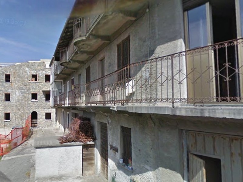 Appartamento in Vendita a Castione Andevenno, 106'200€