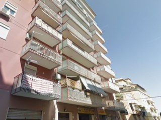 Trilocale in Vendita a Palermo, zona Oreto/Policlinico, 125'000€, 95 m²
