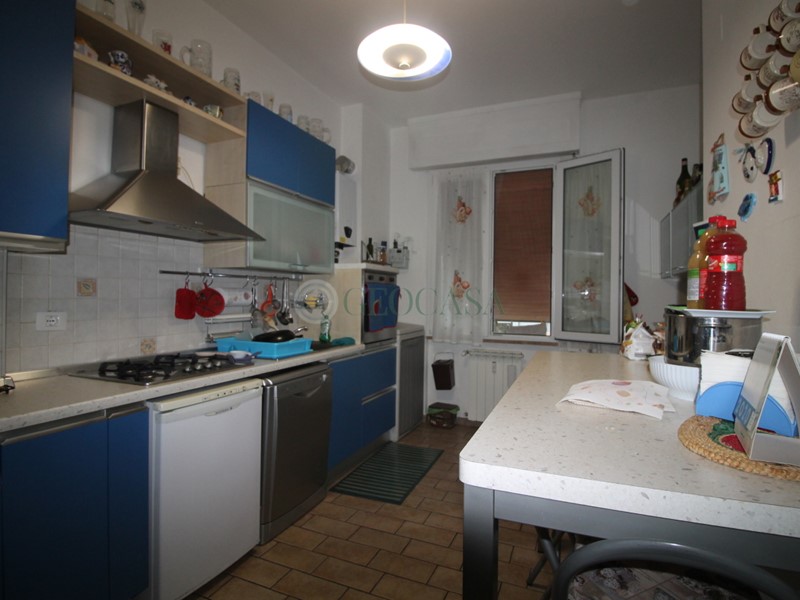 Quadrilocale in Vendita a Vezzano Ligure, 125'000€, 110 m²