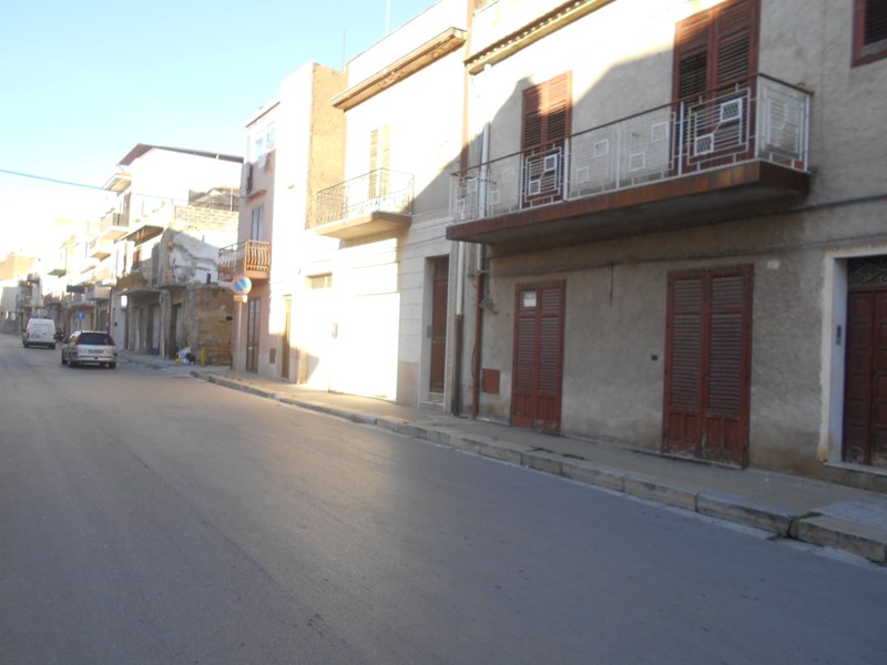 Casa Indipendente in Vendita a Castelvetrano, zona San Giuseppe, 35'000&euro;, 120 m²