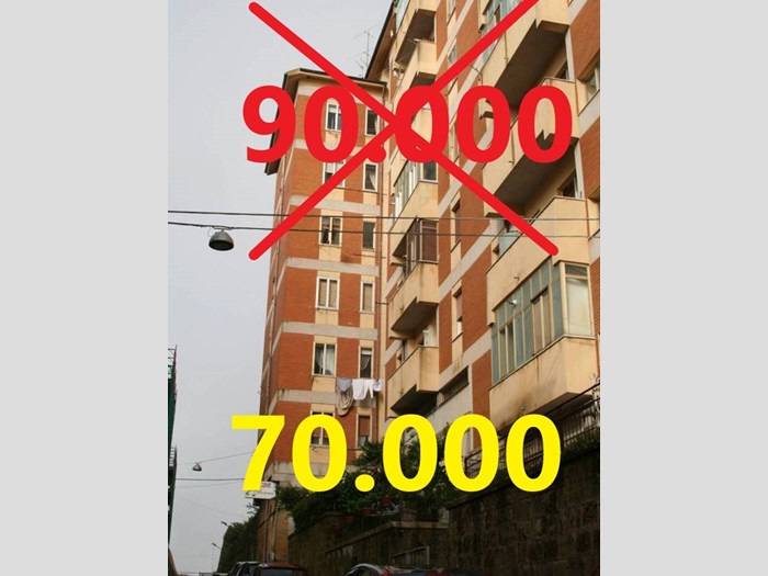 Appartamento in Vendita a Enna, zona Via Sperlina 4, 70'000€