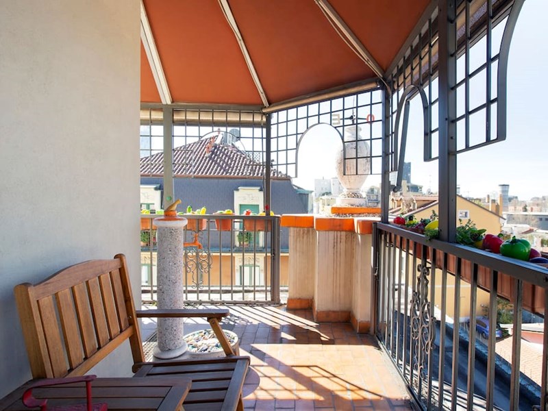 Trilocale in Affitto a Milano, zona Isola , 1'234€, 108 m², arredato