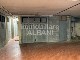 Box in Vendita a La Spezia, zona Termo, 39'000€, 15 m², con Box