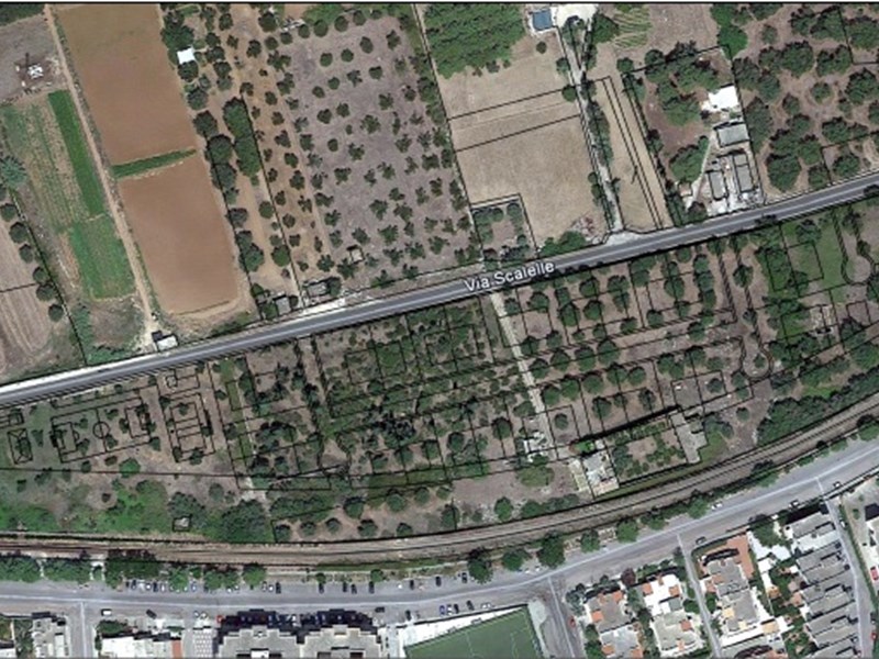 Appartamento in Vendita a Gallipoli, zona Via scalelle, 140'000&euro;, 1300 m²