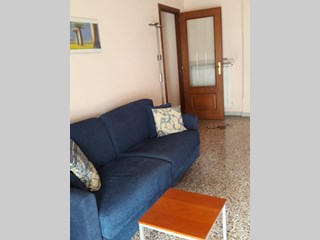 Appartamento in Affitto a Genova, zona San Fruttuoso, 650€, 75 m², arredato
