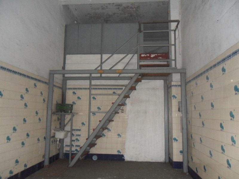 Magazzino in Vendita a Genova, zona Via Pierino Pesce, 35'000€, 28 m²