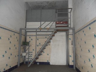 Magazzino in Vendita a Genova, zona Via Pierino Pesce, 35'000€, 28 m²