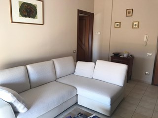 Trilocale in Vendita a Iglesias, zona Tranquilla, 90'000€, 72 m², arredato