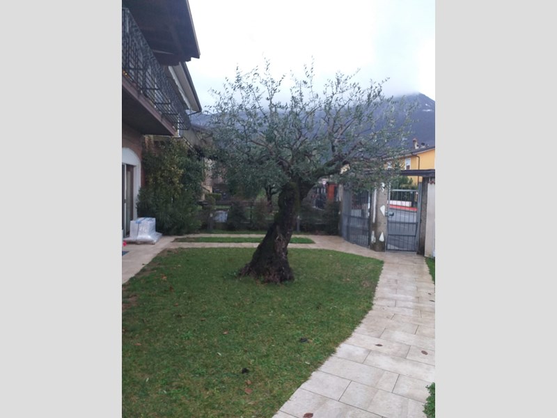 Quadrilocale in Vendita a Nave, zona Borano, 180'000€, 100 m²