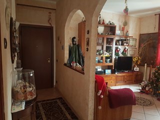 Appartamento in Vendita a Ravenna, zona Ponte Nuovo , 195'000€, 160 m², con Box