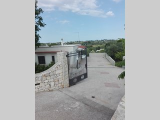 Villa in Vendita a Monopoli, zona MONOPOLI, 150'000€, 85 m², arredato