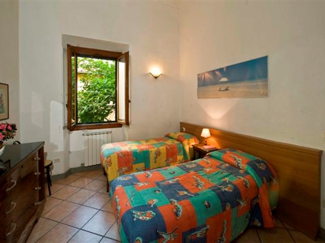 Trilocale in Affitto a Firenze, zona centro, 900€, 60 m², arredato