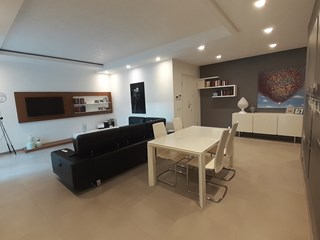 Quadrilocale in Vendita a Noci, 267'000€, 165 m²