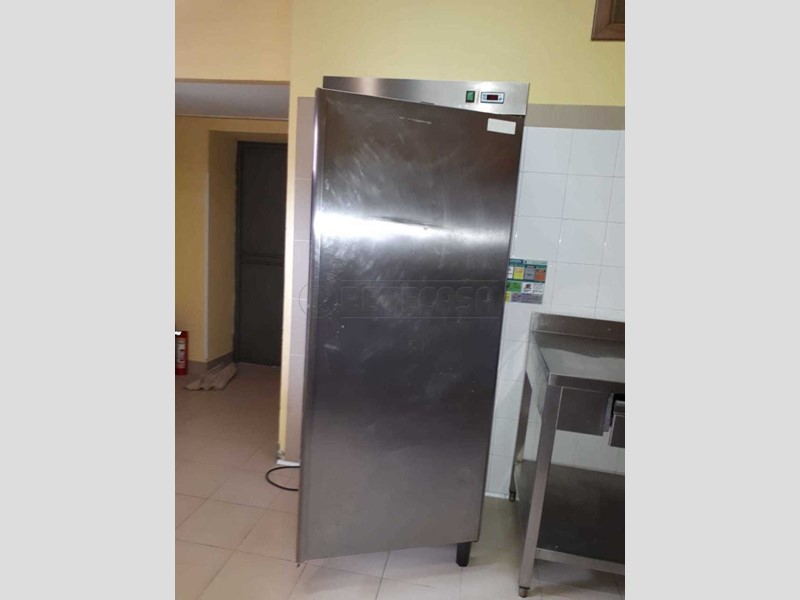 Attività commerciale in Vendita a Cervaro, 170'000€, 129 m²